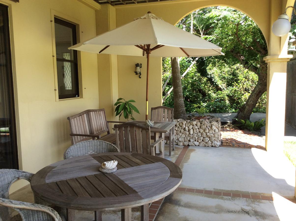 Mayagusuku Resort Urauchi Εξωτερικό φωτογραφία